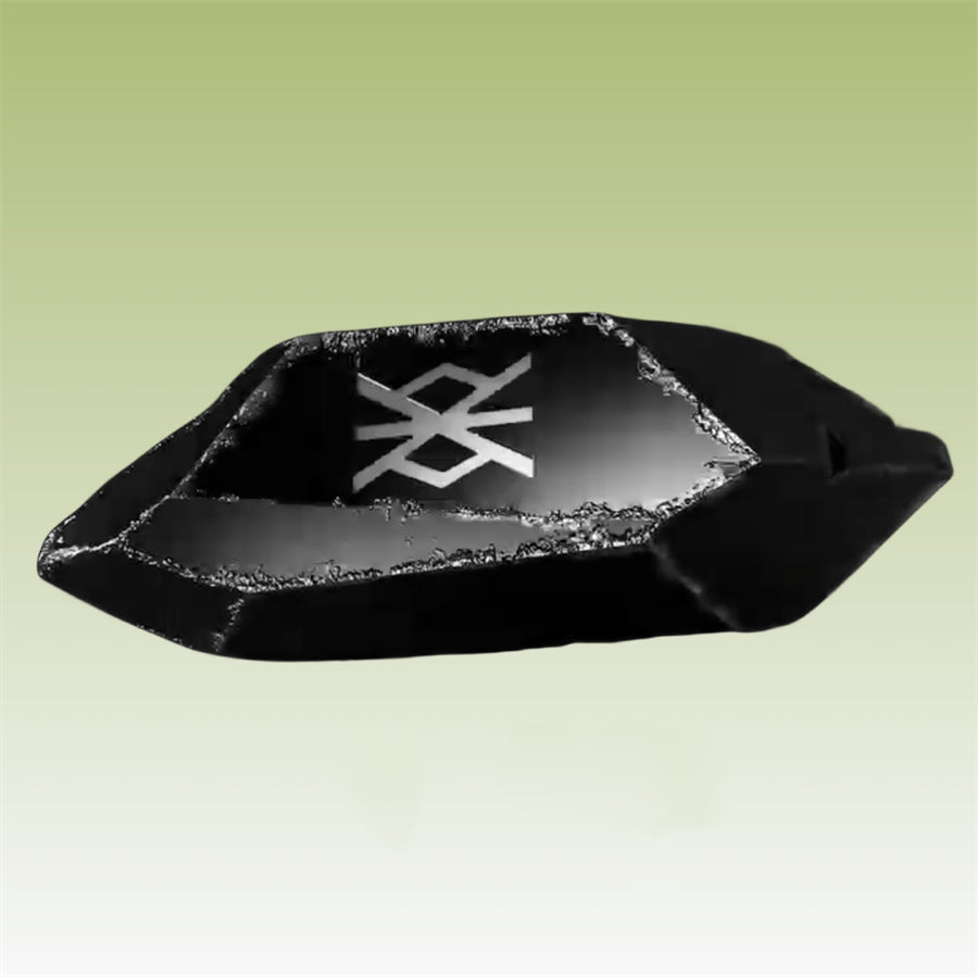 Obsidienne Rune Stone Prop Ornement à collectionner