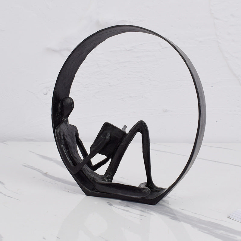 Minimalist Creative Metal Back Circle Reading Sculpture Decorations