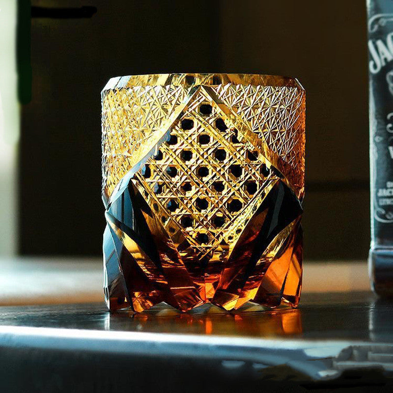 Verre à whisky en cristal noir ambré avec gravure