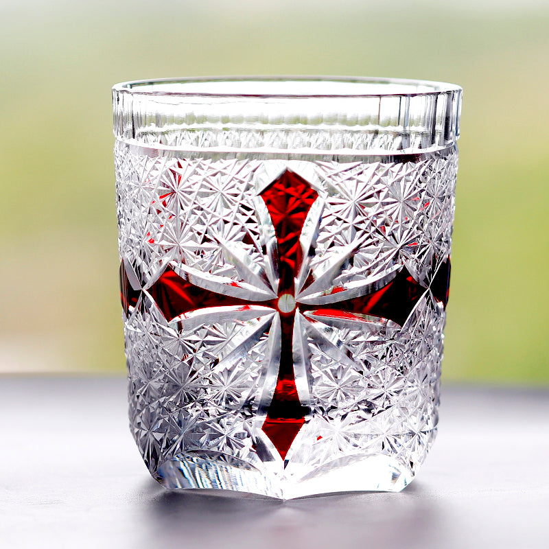 Vaso de cristal de whisky tallado a mano de moda