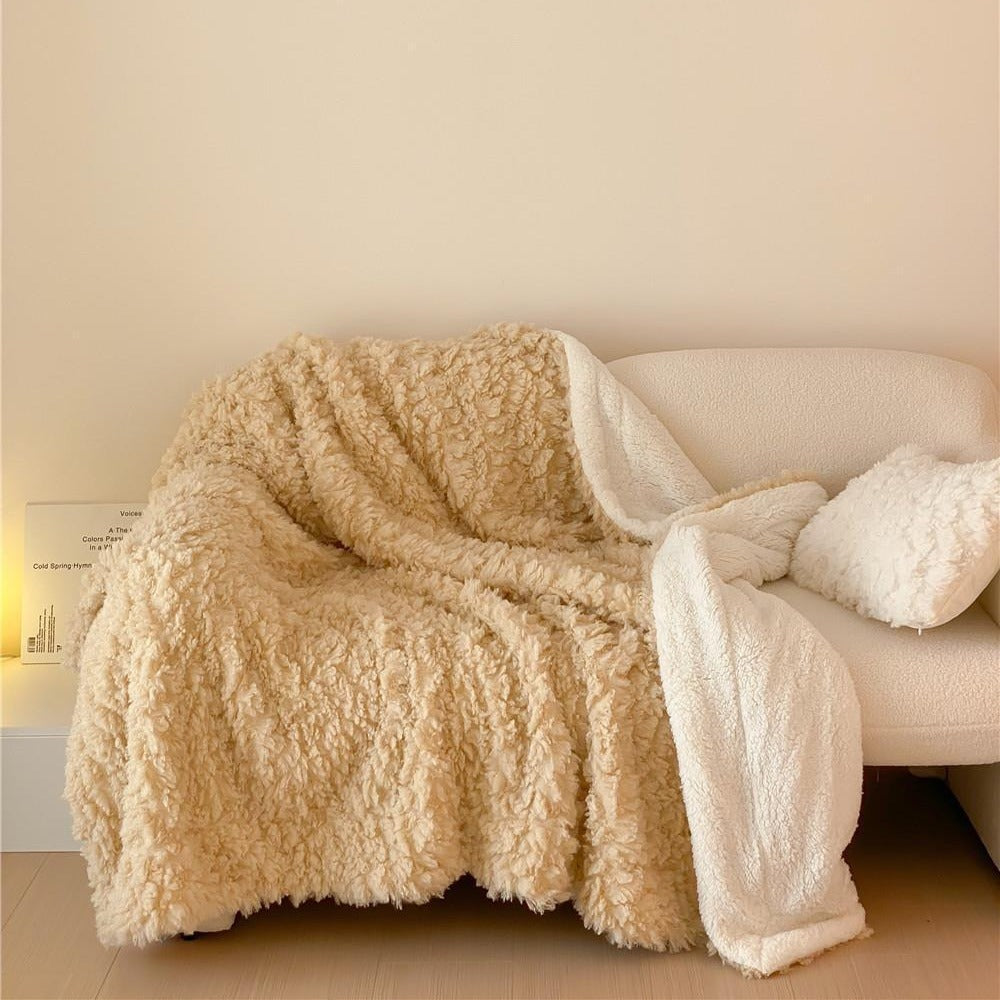 Couverture chaude d'hiver en laine d'agneau Soft Cloud Puff