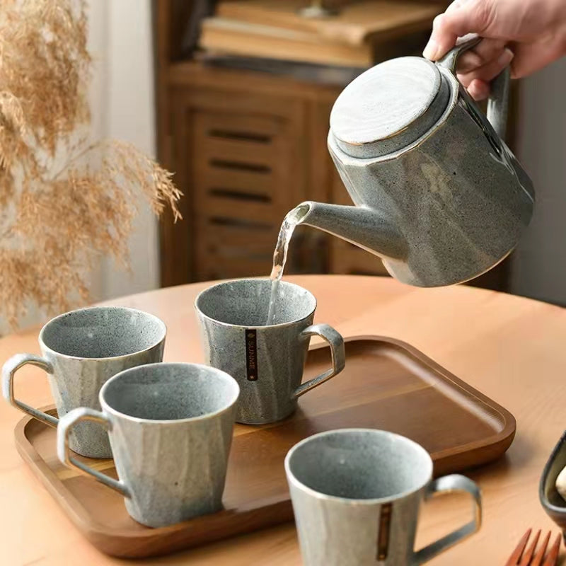 Ensemble d'eau en céramique, tasse de théière domestique