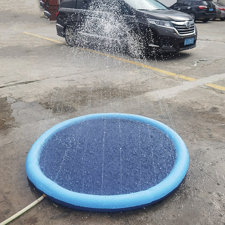 Estera de juego de césped al aire libre de juguete con rociador de agua para mascotas engrosada