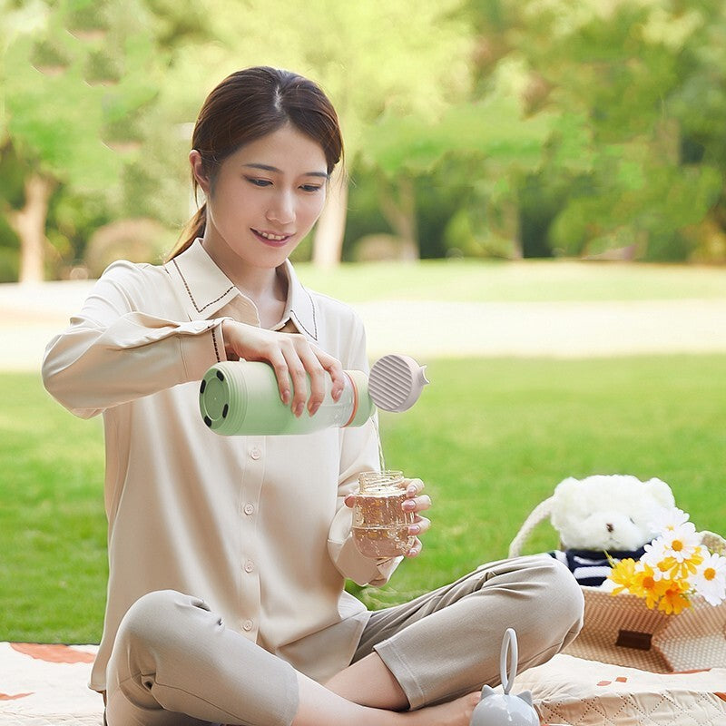 Bouilloire à température constante avec modulateur de lait portable