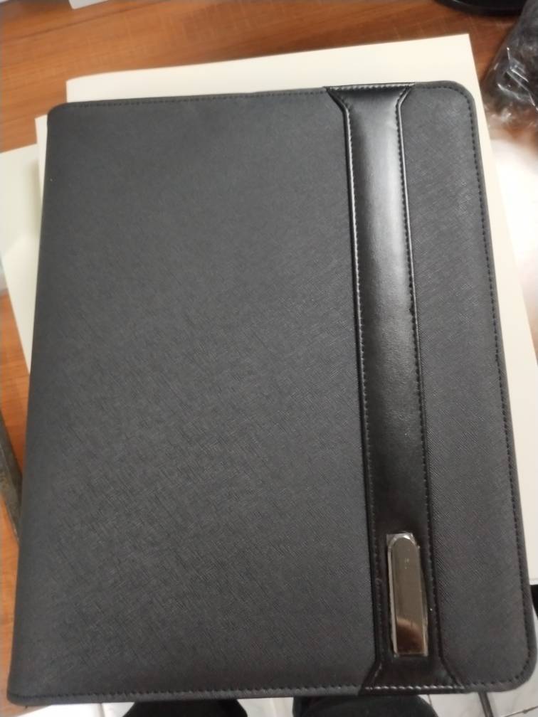 Sac à documents d'affaires porte-fichiers A4 pour support Ipad portefeuille de bloc-notes à fermeture éclair avec batterie externe de charge sans fil 5000 MAH à l'intérieur