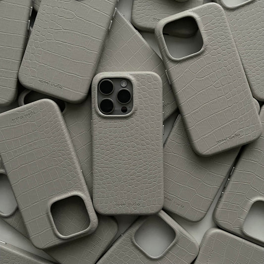 Étui de téléphone en cuir à motifs gris crème