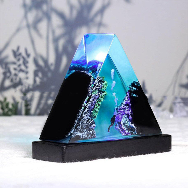 Lámpara de noche pequeña de madera triangular de estilo creativo, luz ambiental de resina para buceador, medusas, trinchera