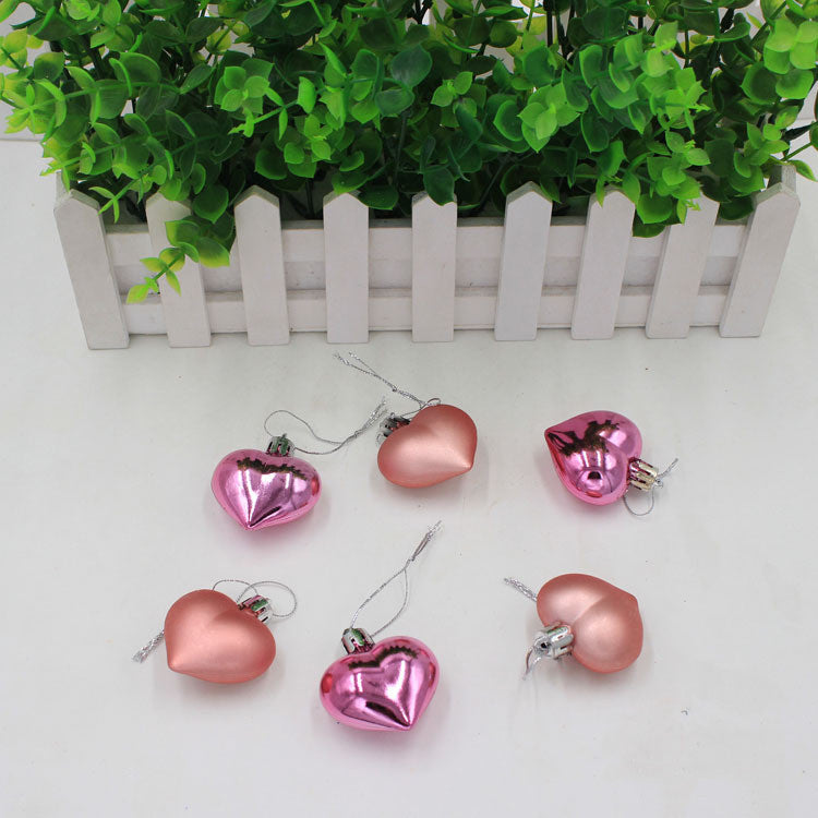 Christmas Decoration Peach Heart Painted Pendant