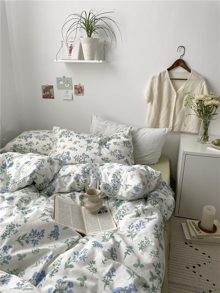 Korean Style Retro Small Floral Cotton Bedding Set Of Four Pieces