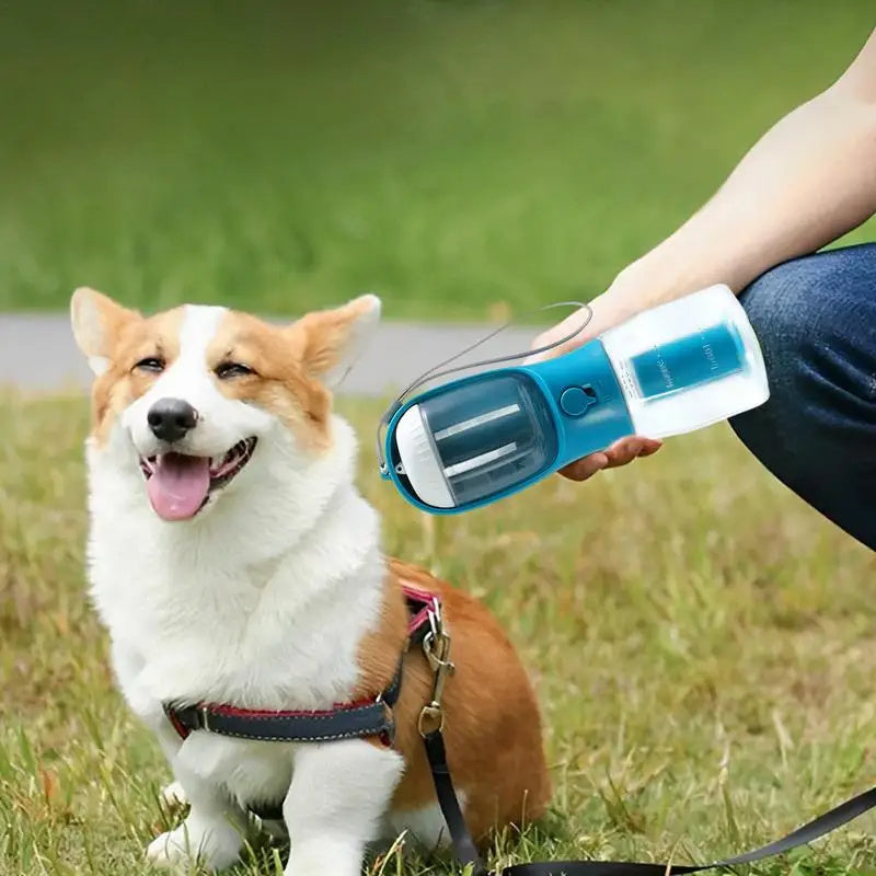 Gobelet à eau pour chien, sac poubelle pour boire de la nourriture, trois en un, portable, petit, multifonctionnel, pour animaux de compagnie, fournitures pour animaux de compagnie