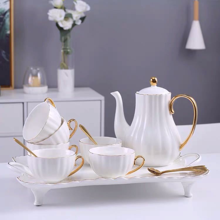 Juego de té y taza de café para sala de estar pintado en oro, juego de tazas de té