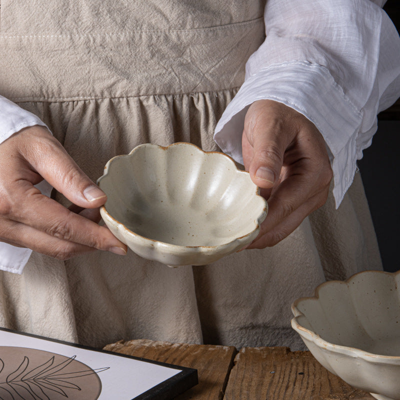 Japanese Style Coarse Pottery Tableware Flower Snack Bowl Sauce Dipping Small Bowl