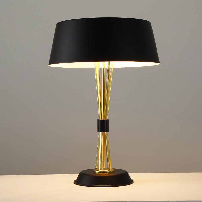 Iron Creative Luxury And Fashion Table Lamps