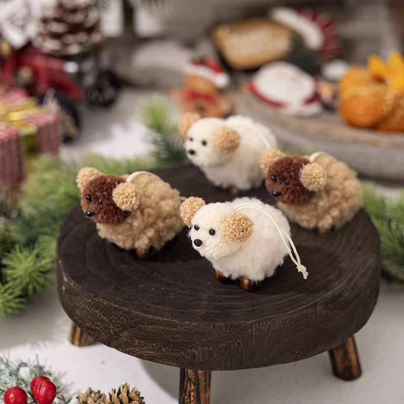 Décoration de Noël en peluche en feutre avec pendentif chiot