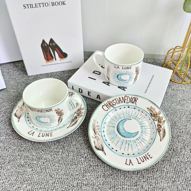 Ensemble de tasse à café et soucoupe en céramique pour le thé de l'après-midi raffiné