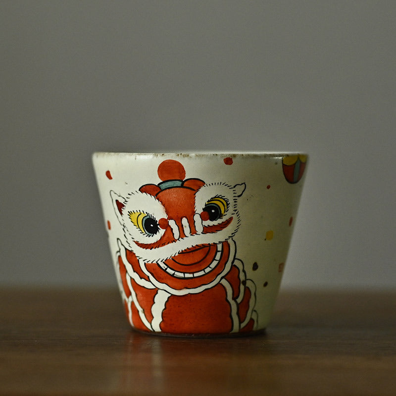 Vintage cerámica áspera pintada a mano León Feliz León Maestro Taza de Té