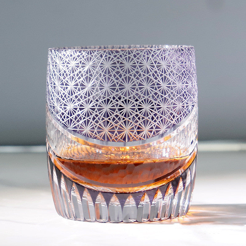 Taza de cristal tallada a mano de moda