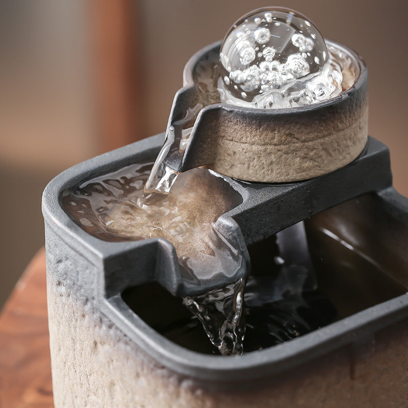 Ornement de petite fontaine de roue à eau de bureau