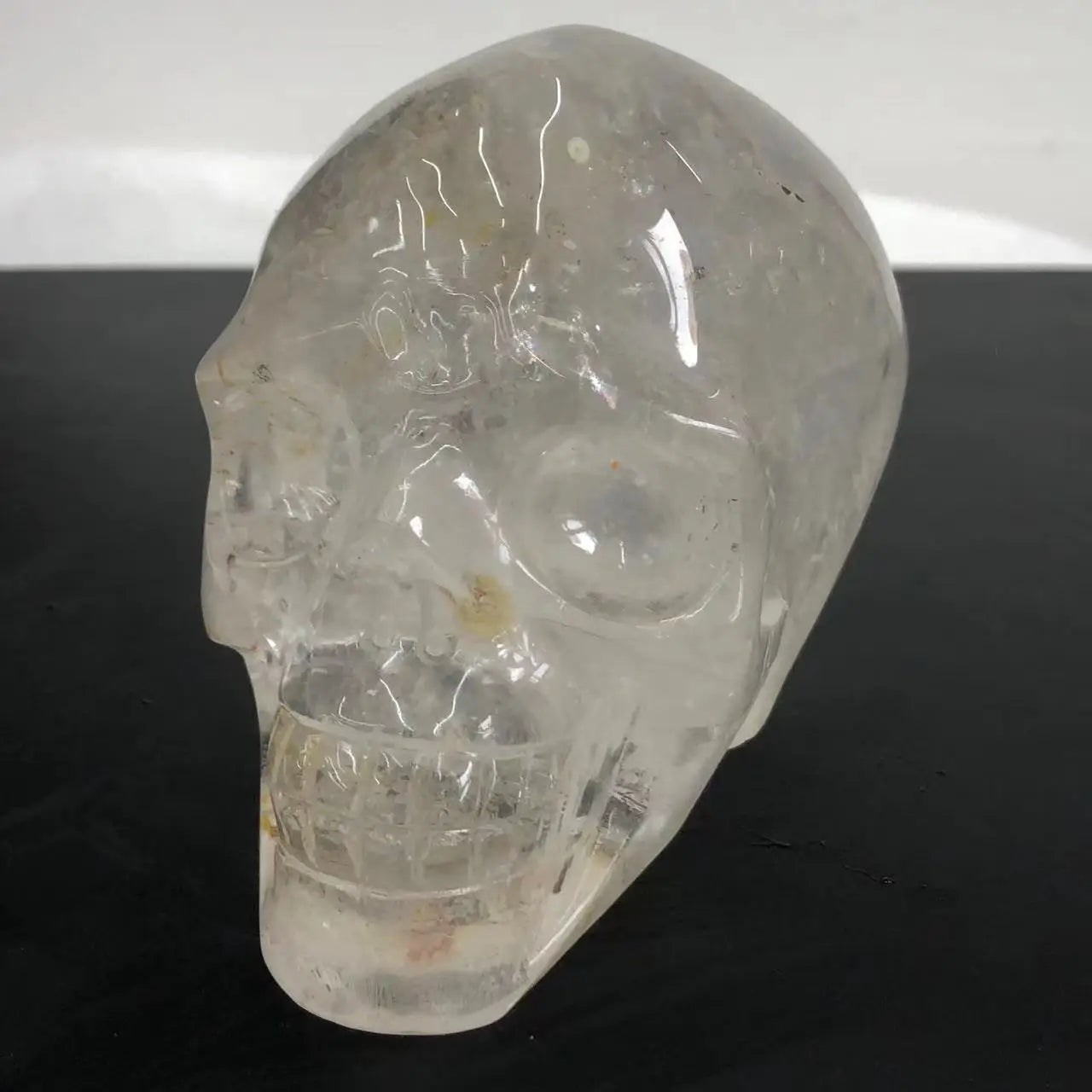 1.0-1.2kg Natural Stones Crystal Skull Statue clear Quartz Stone Carved Energy Ore Mineral Healing Crystals Figurine Home Decore