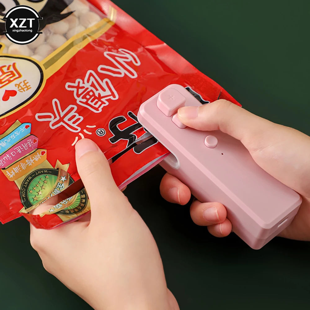 Portable 2in 1 USB Heat Sealer Handheld Sealing Vacuum Machine Charging Food Snack Plastic Storage Bag Sealer For Kitchen Home