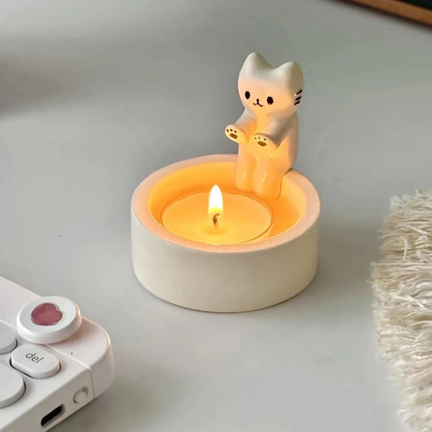 Kitten Candle Holder Cute Cat Candlestick Creative Aromatherapy Candle Holder Durable High Tempe Cartoon Candlestick Decoration