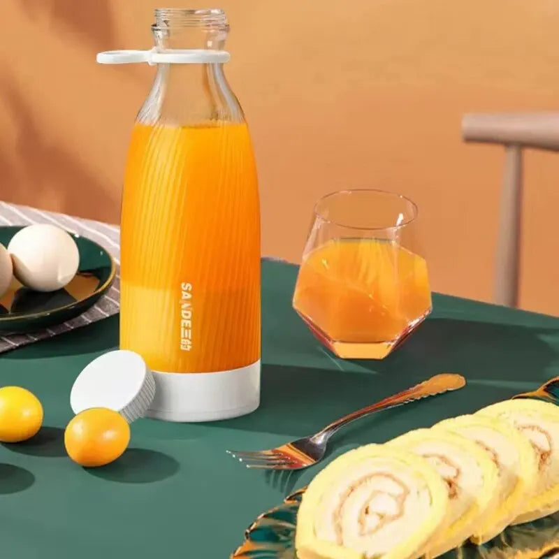 Un pedazo de exprimidor de frutas con carga USB, taza agitadora pequeña, jugo para el hogar, barra de cocina portátil multifunción, regalo nutritivo para desayuno