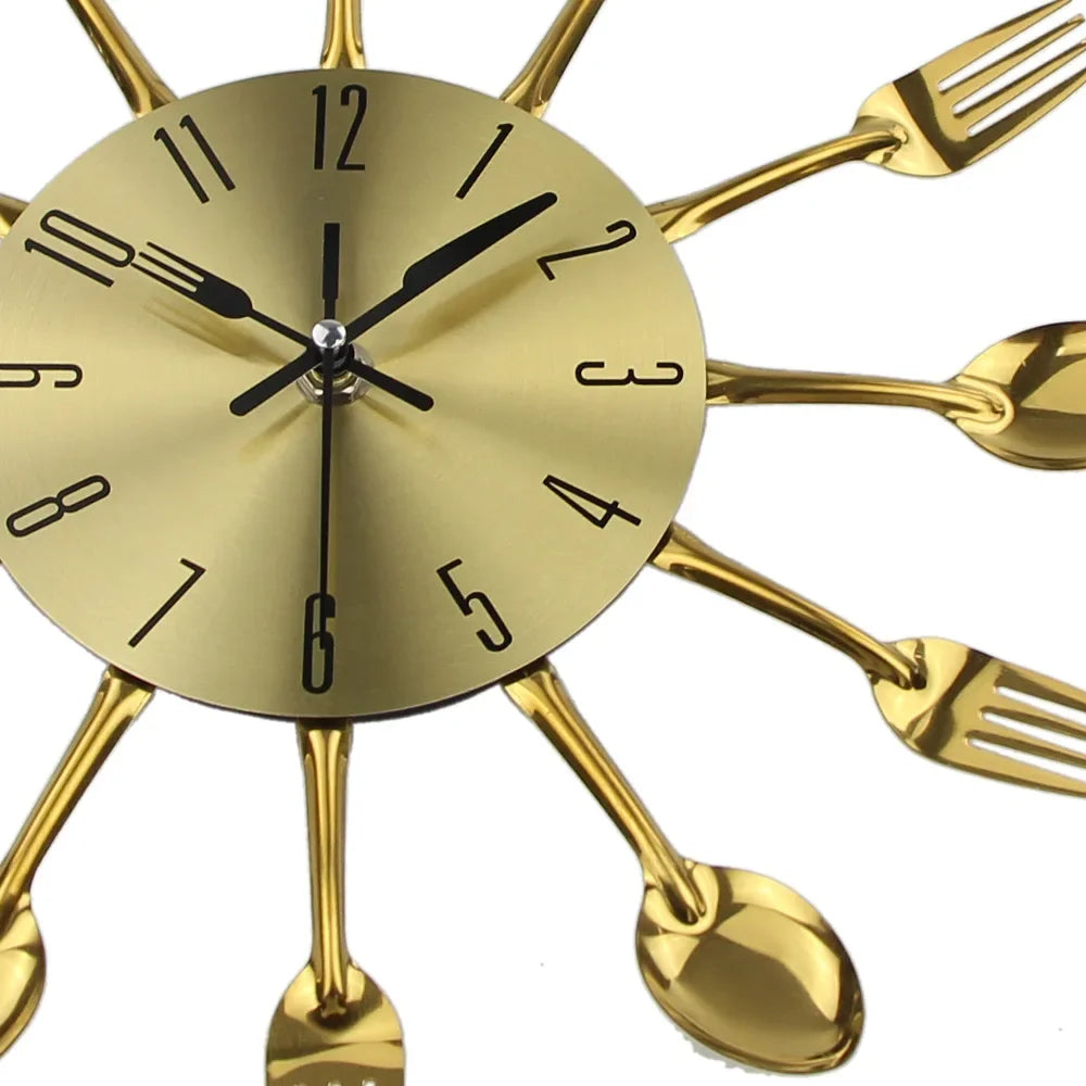 Creative Gold Metal Kitchen Supplies Knife and Fork Shaped Wall Clock Fashion Home Decoration Restaurant Art Wall Watch