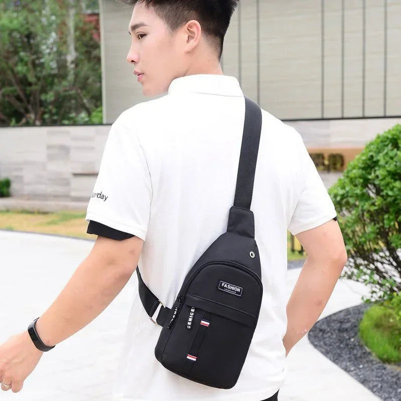 2023 bolso nuevo de pecho nuevos hombres Simple Nylon moda impermeable un bolso de hombro tipo bandolera