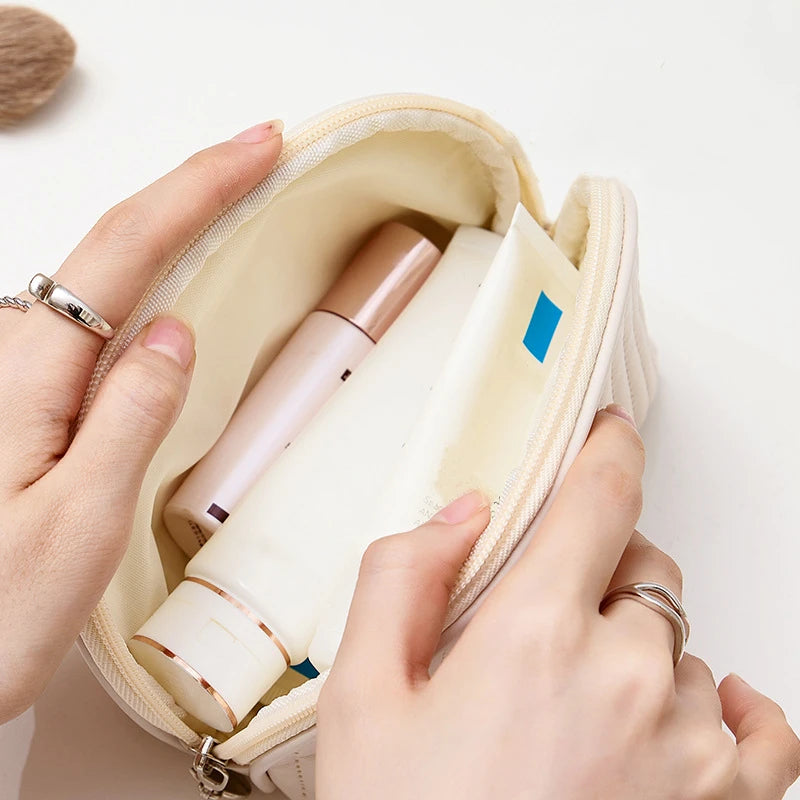 Sac de maquillage en cuir Portable pour fille, sac à cosmétiques pour femmes, organisateur de toilette d'extérieur étanche, sacs de beauté féminins, organisateur de maquillage