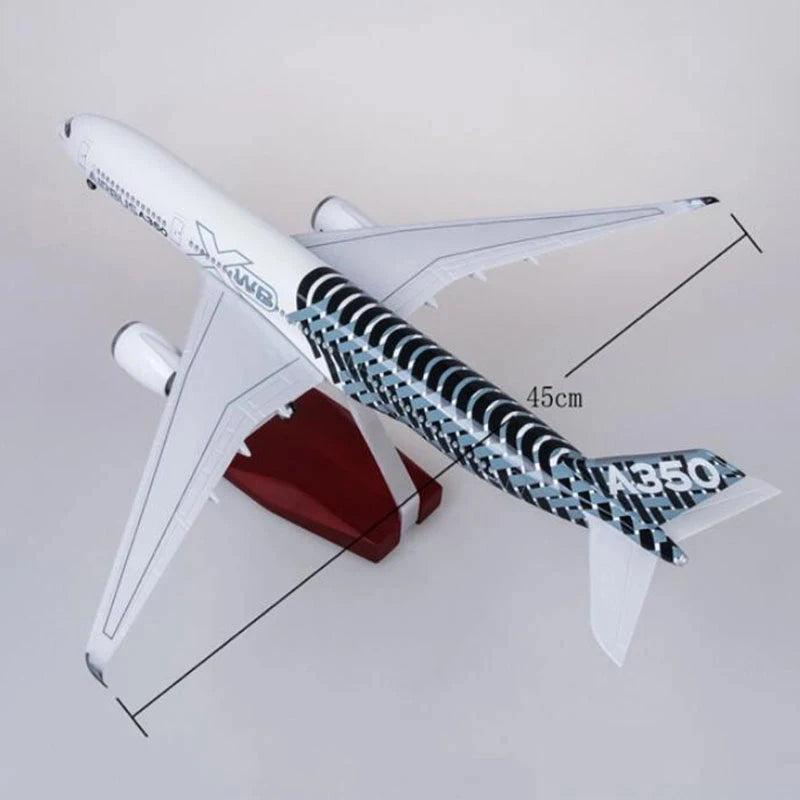 Avión a escala 47CM 1/142 Airbus A350 prototipo XWB avión de línea aérea modelo con rueda ligera Avión de resina de plástico fundido a presión para colección