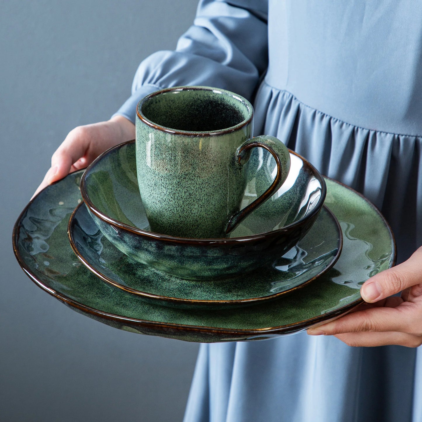 VANCASSO – service de table vert étoilé, service de table en porcelaine glacée avec changement de four, assiette à dîner/Dessert, bol, tasse, 16/32/48 pièces