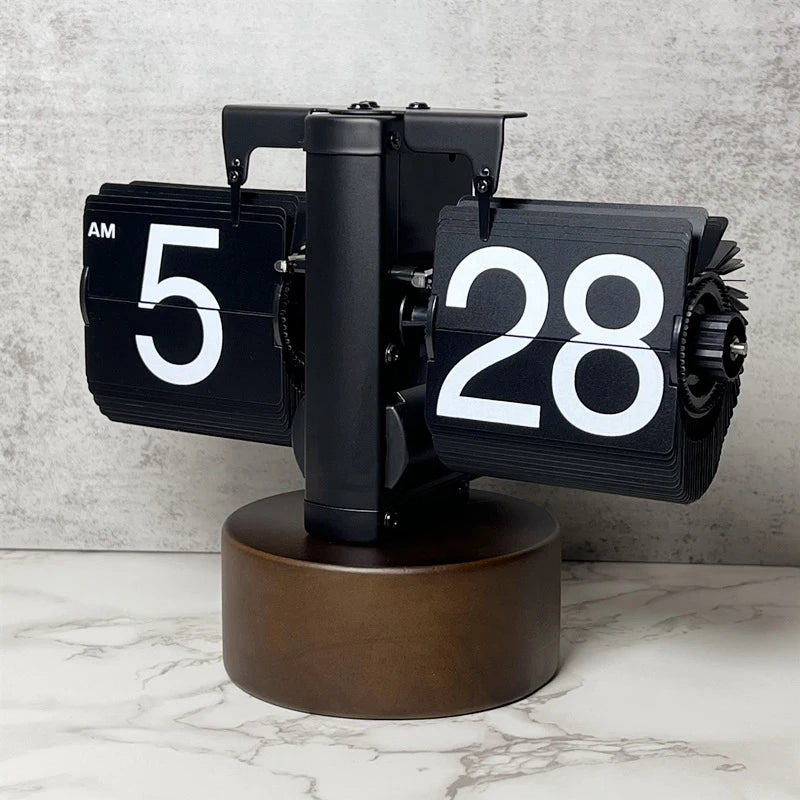 Reloj de escritorio creativo europeo, relojes de escritorio con página abatible hacia abajo, reloj de mesa con tapa Retro, reloj mecánico automático con tapa para decoración del hogar