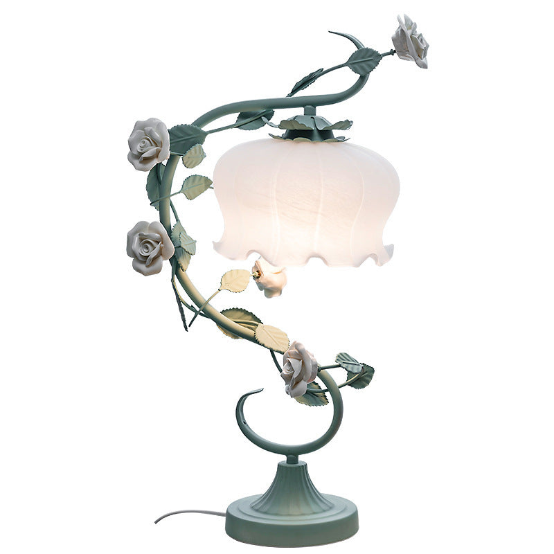 Flower American Countryside Style Bedside Lamp