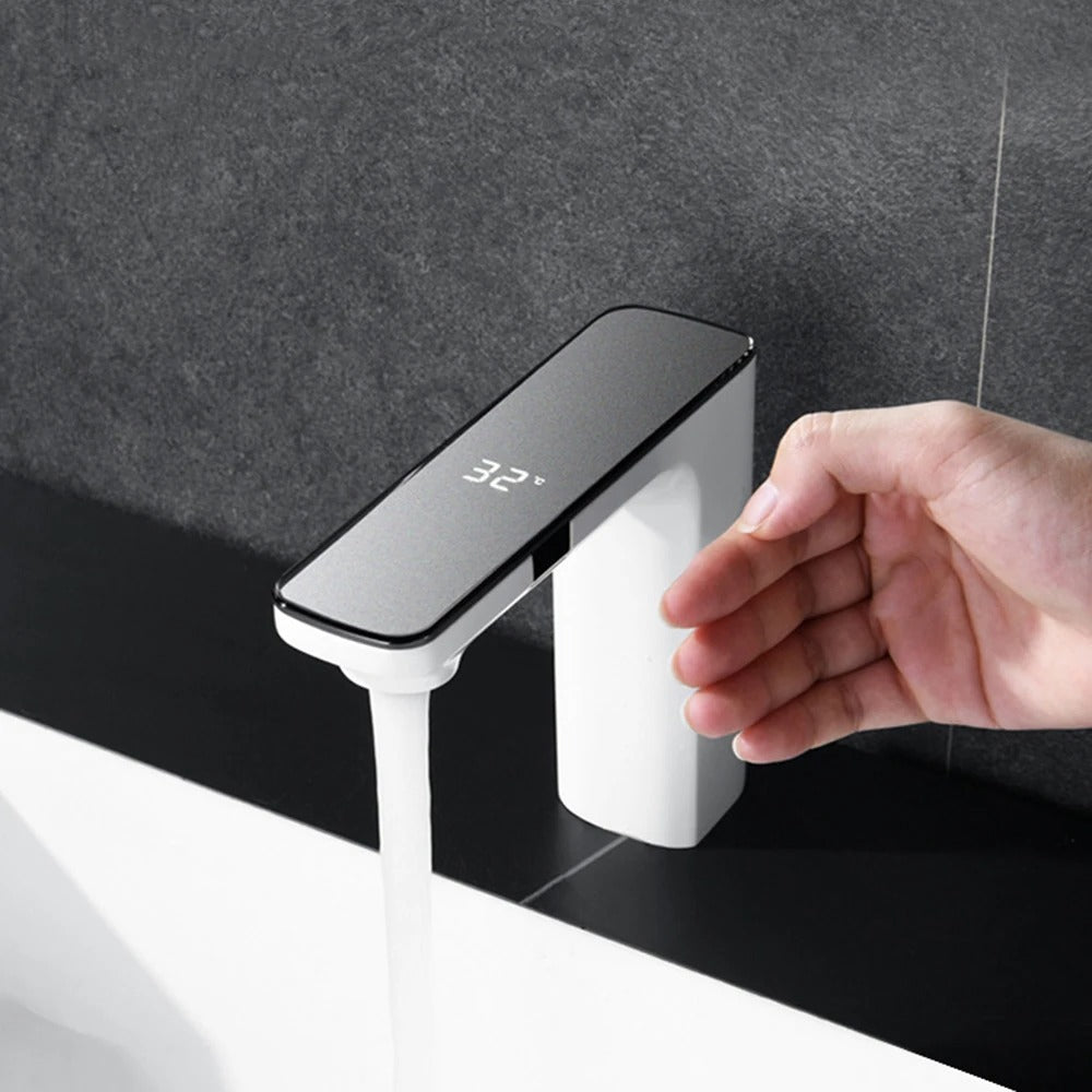 Intelligent Double Induction Water Basin Faucet