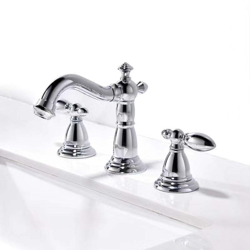 Grifo de baño retro francés de tres orificios