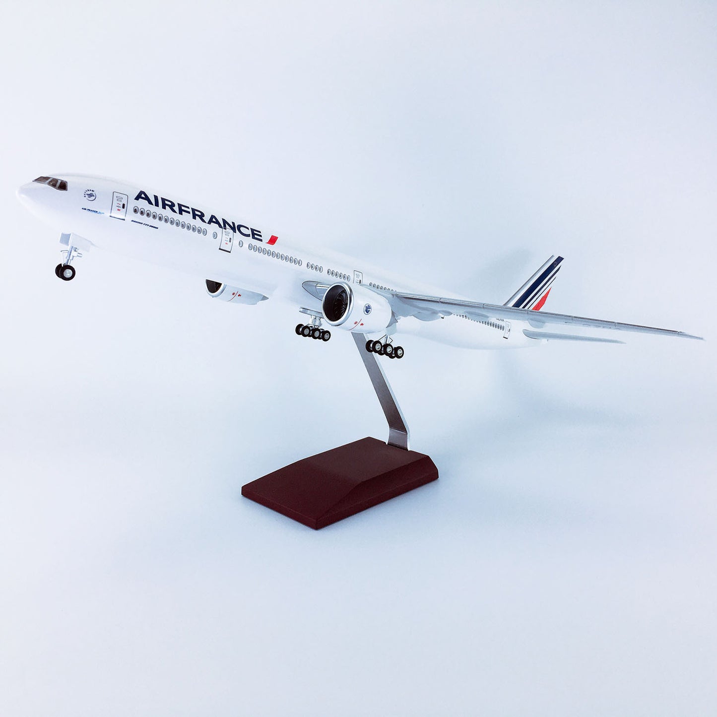 Modelo de avión de material ABS de 47 cm con ruedas