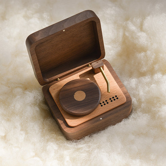 Solid Wood Retro Music Box Gift